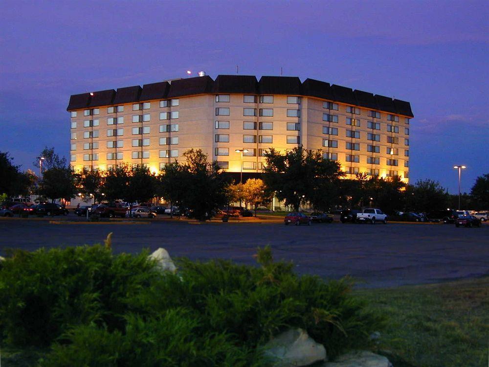 Saskatoon Inn & Conference Centre Exterior foto